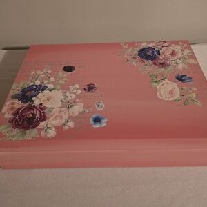 Floral Pink Jewelry Organizer